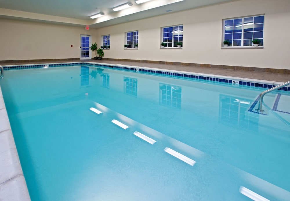 Candlewood Suites Louisville North by IHG - photo 37