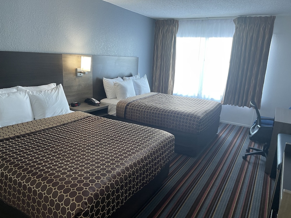 Quality Inn & Suites Sulphur Springs - photo 10