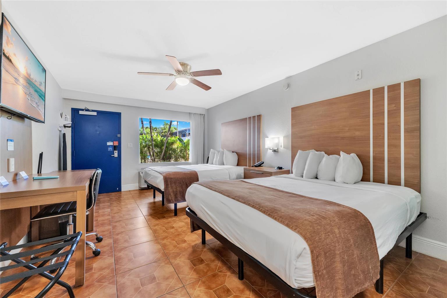 Rodeway Inn & Suites Fort Lauderdale Airport & Cruise Port - photo 49