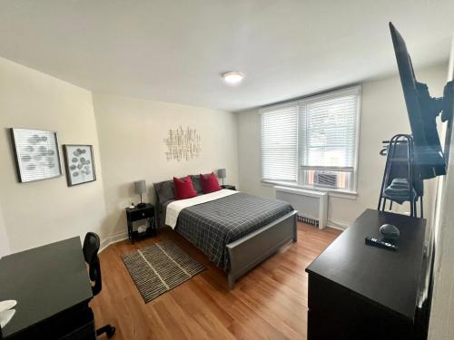 8 A Diamond in Yonkers NY — hotel in Yonkers