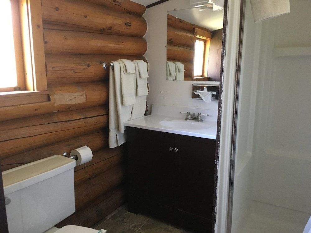 Branding Iron Inn - photo 9