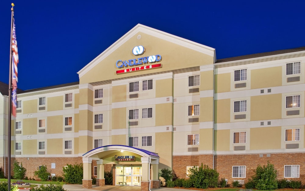 Candlewood Suites Joplin by IHG - photo 26