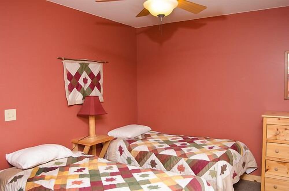 Woodland Beach Resort - photo 4