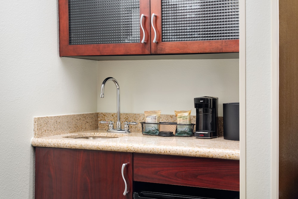 Springhill Suites by Marriott Richmond Northwest - photo 8