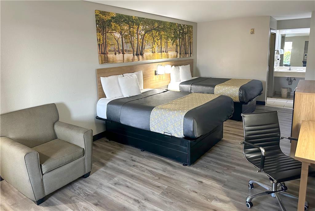 Days Inn & Suites by Wyndham Opelousas - photo 15