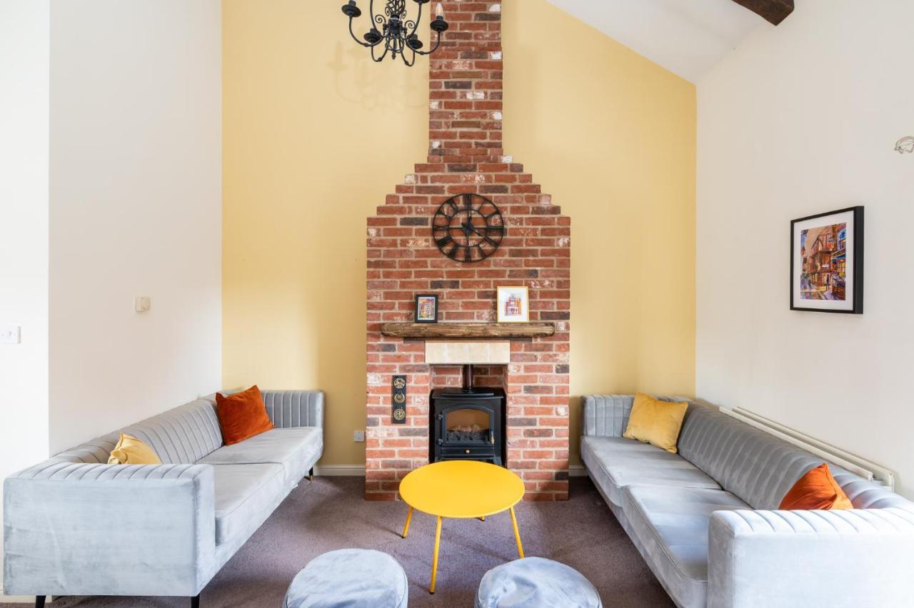 20 Hazelnut Grove Spacious Contemporary 2 Bed House in York Pass the Keys — 4-Star Luxury Hotel in York, United Kingdom