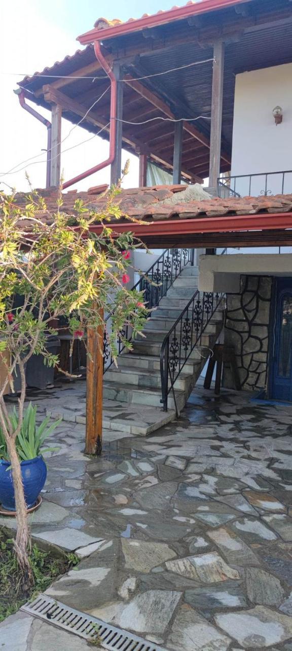 Erifyli in Nea Kallikrateia, Greece