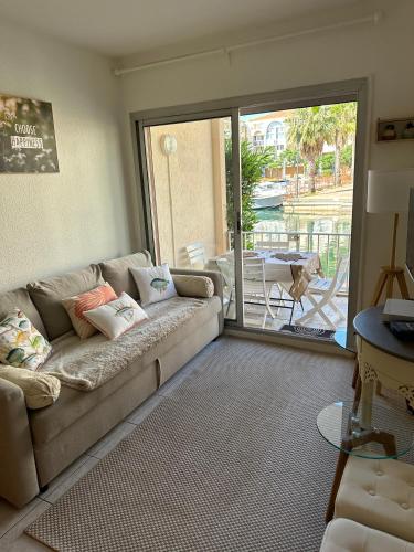 Marina Des Quilles Magnifiquet2 Avec Terrasse - carbon neutral hotel in Sete