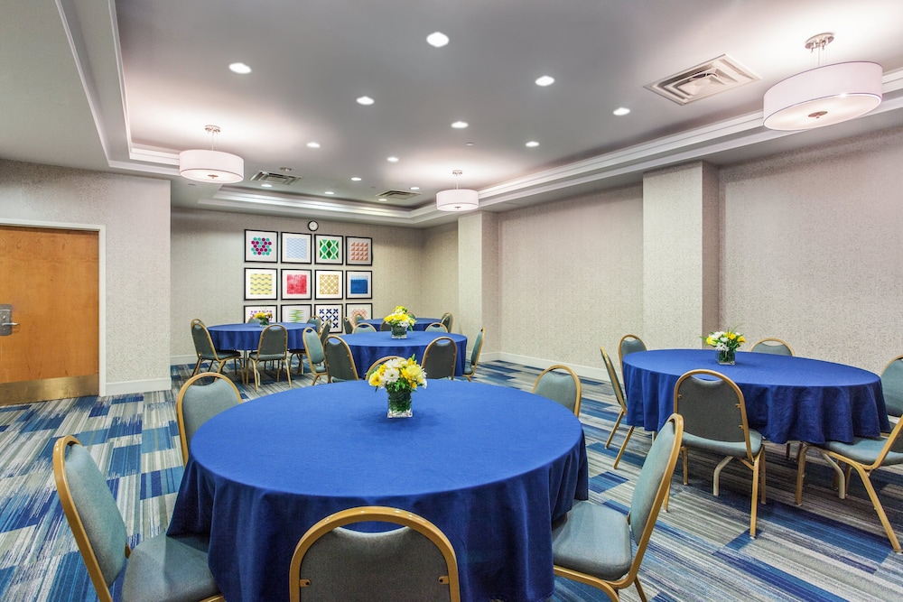 Holiday Inn Express Hauppauge Long Island - photo 48