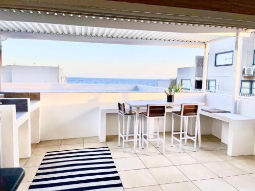 Ballito Beachfront Villa Load Shedding Friendly — 4-Star Luxury Hotel in Ballito, South Africa