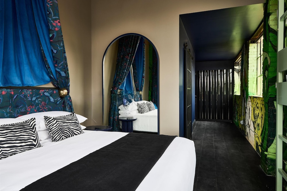 The Radical Asheville Tapestry Collection by Hilton - photo 23