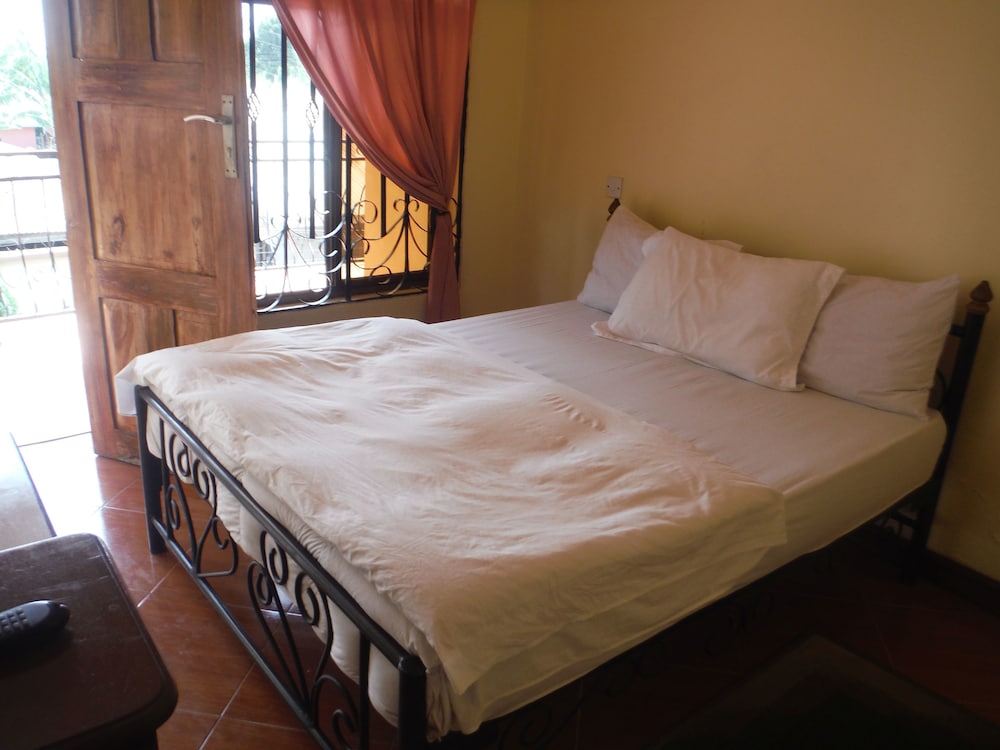 Bright Star Hotel — Arusha — photo 3