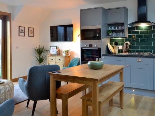Howe Cottage — 4-Star Luxury Hotel in Laurencekirk, United Kingdom