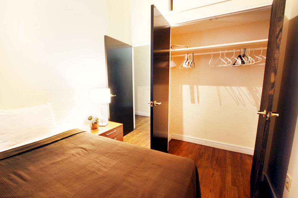 Luxury Suites Lenox Ave - photo 16