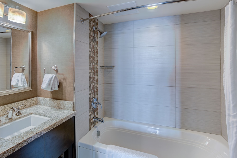 Hilton Vacation Club Oceanaire Virginia Beach - photo 22
