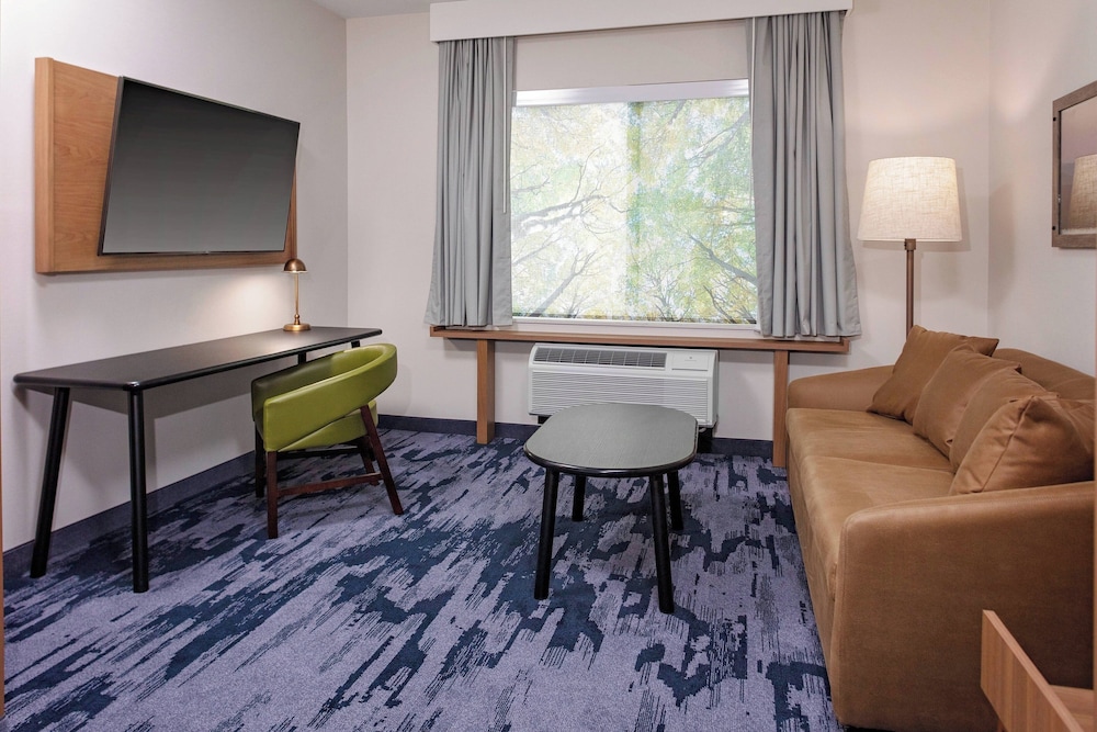 Fairfield Inn & Suites by Marriott Queensbury Glens Falls Lake George Area - photo 6