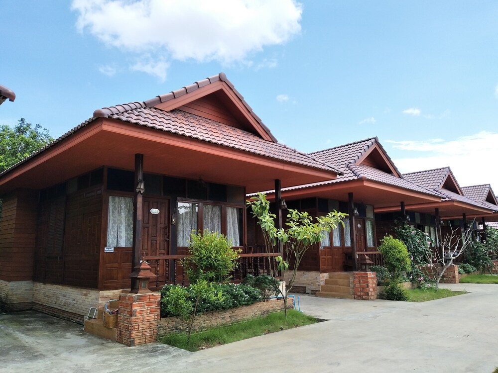 Ruean Ploysrirung Boutique Resort in Chanthaburi, Thailand