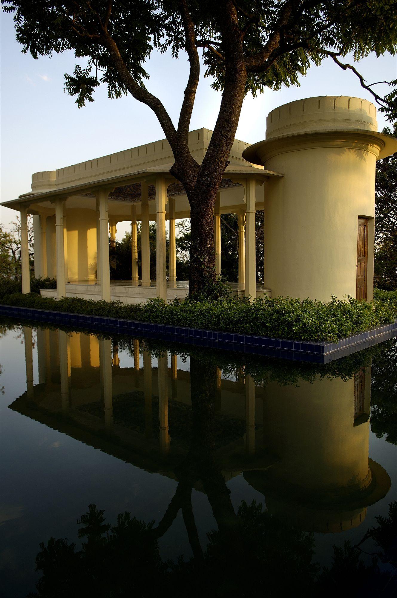 Ananda In The Himalayas