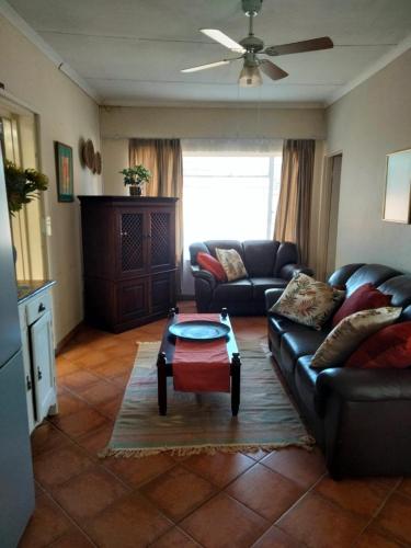 AtHome Apartments — 4-Star Luxury Hotel in Mokopane, South Africa
