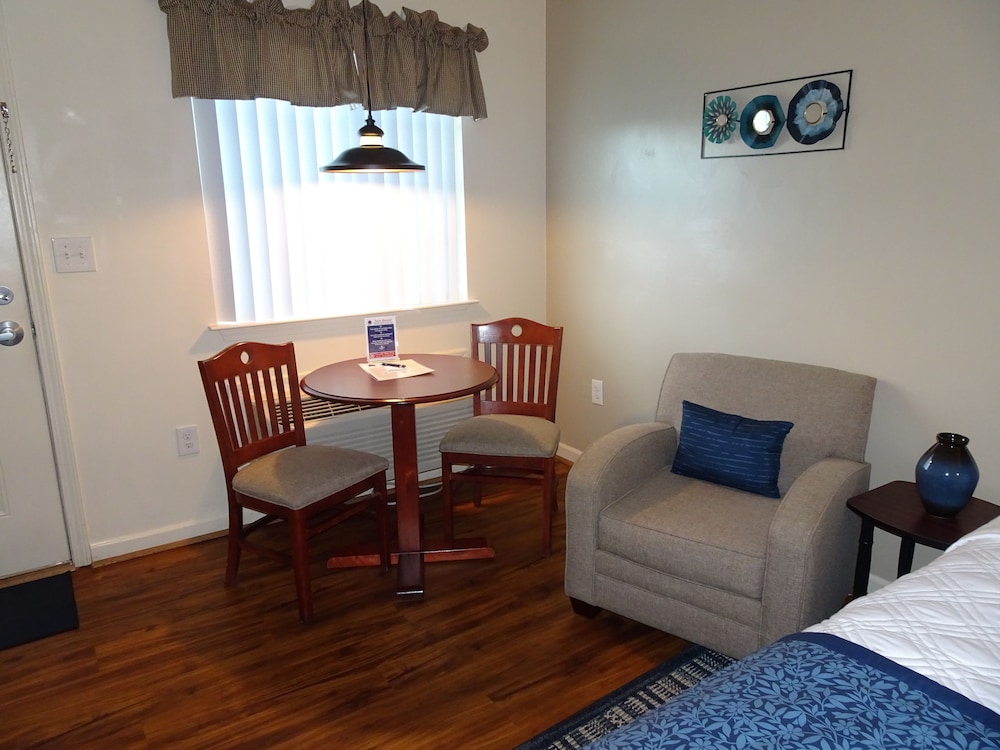 Affordable Corporate Suites Lanford - photo 49
