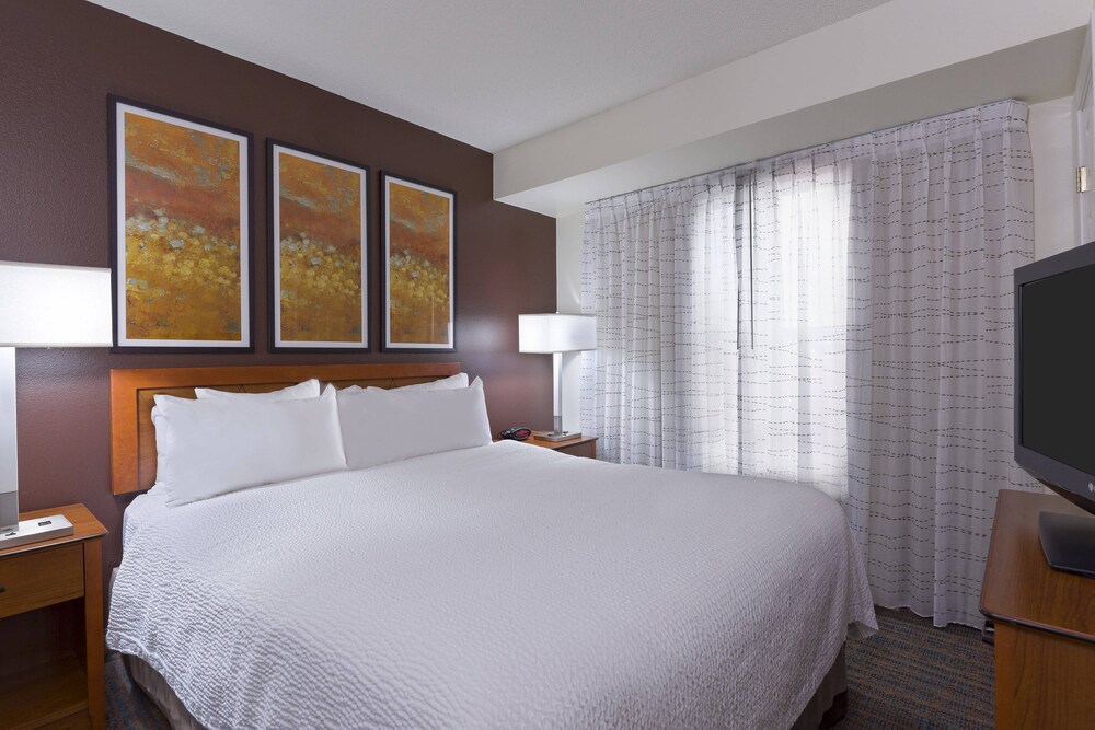Residence Inn Philadelphia Montgomeryville - photo 10