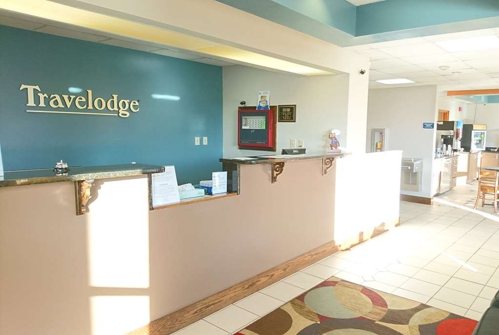 Travelodge By Wyndham Knoxville East — Knoxville