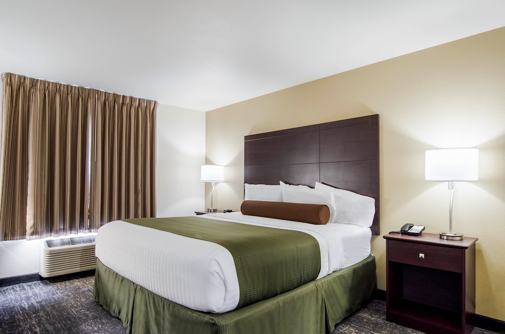 Cobblestone Hotel and Suites Torrington - photo 12