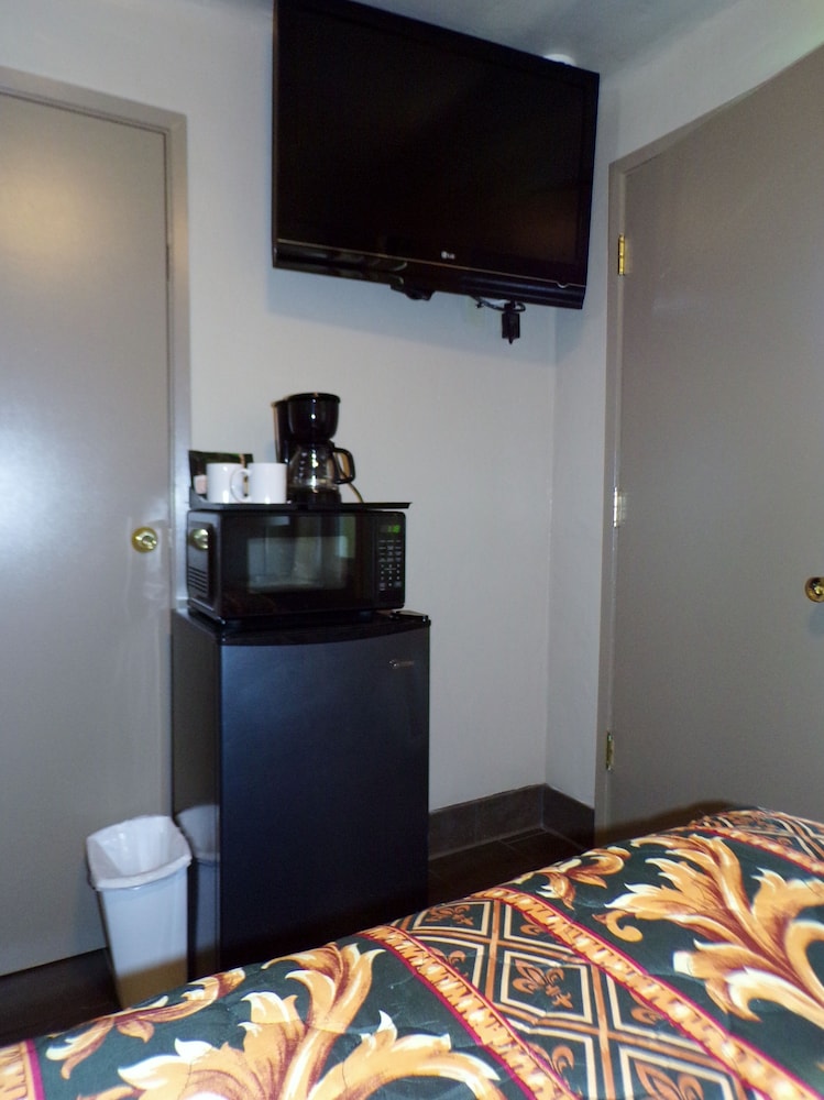 Cypress Tree Motel — Cayucos — photo 4