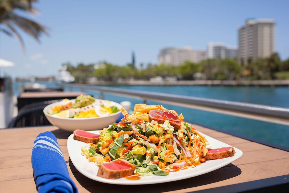 Waterstone Resort & Marina Boca Raton Curio Collection by Hilton - photo 40