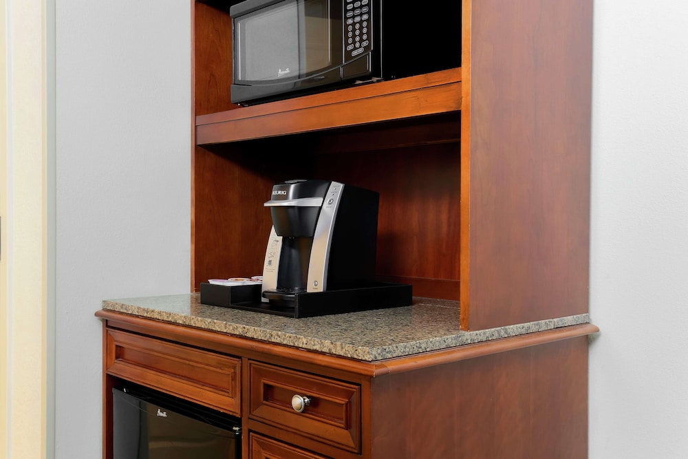 Hilton Garden Inn Chicago Midway Airport - photo 10