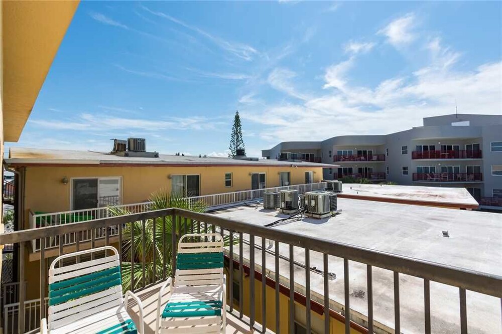 239 Surf Song Resort - photo 14