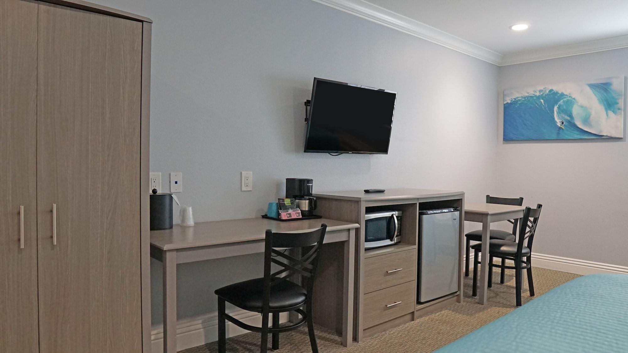 Surf City Inn Near Seal Beach Pier - photo 19