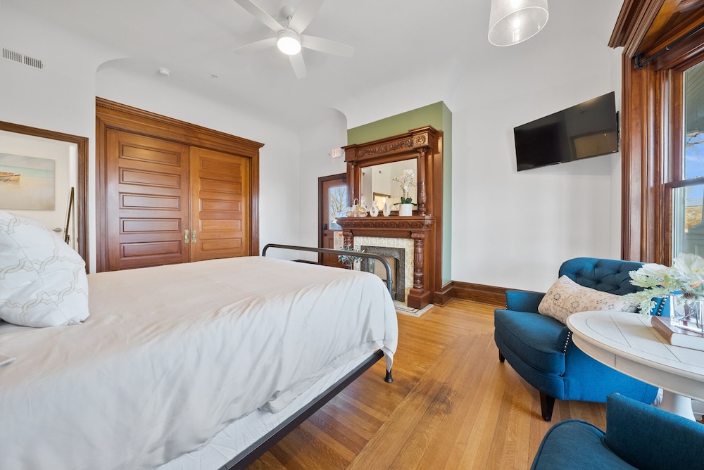 The Washington Boutique Hotel - photo 21