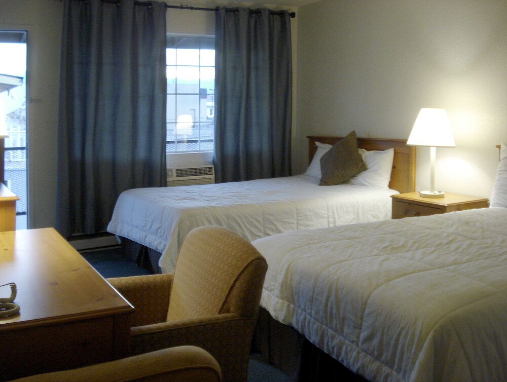 Rogue Valley Inn - photo 5