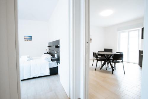 The Moon — 4-Star Luxury Hotel in Monopoli, Italy