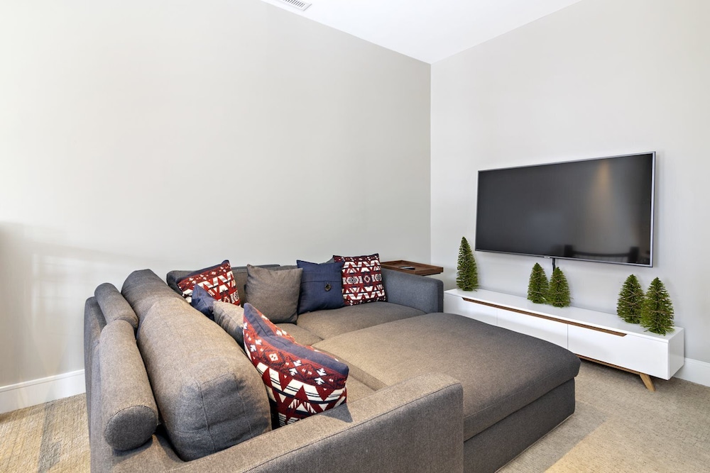 4BR Sterling Spruce Peak - photo 15