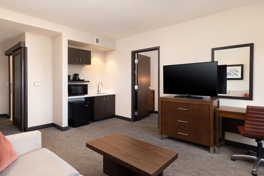 Hampton Inn by Hilton San Jose Cherry Ave - photo 10
