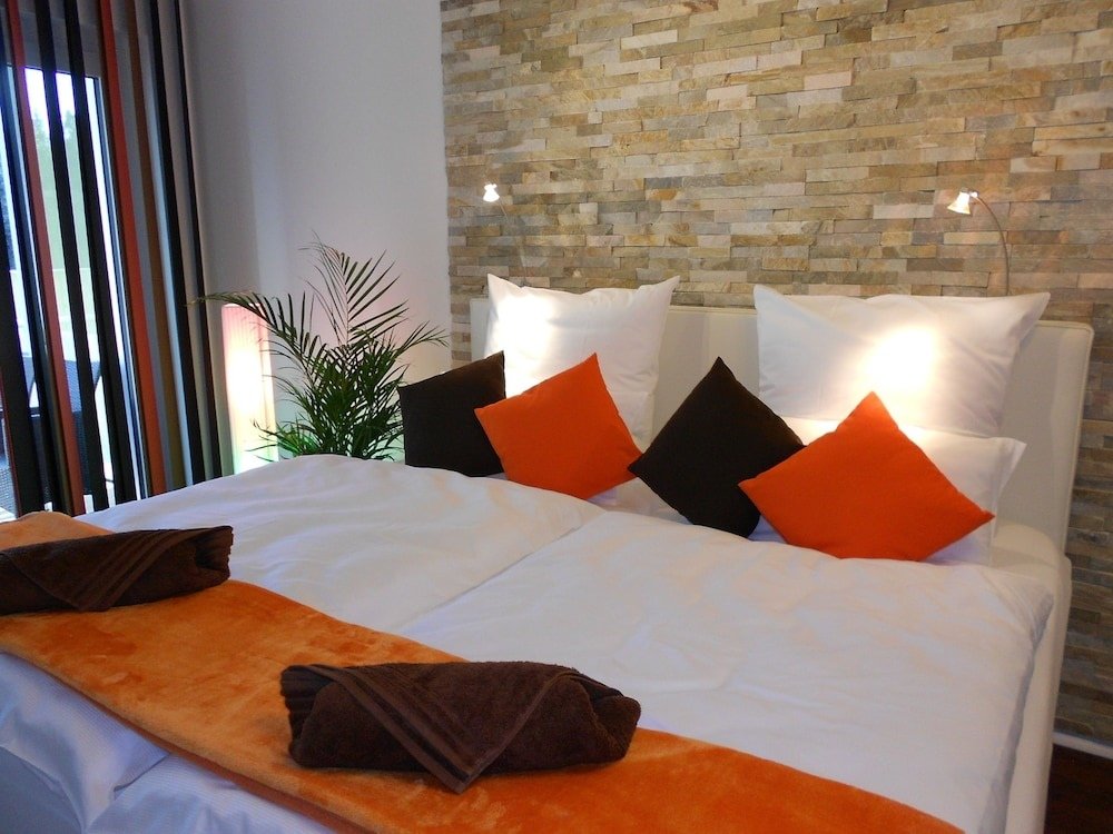 Mein Appartement Hürth Köln — 4-Star Luxury Hotel in Koeln, Germany
