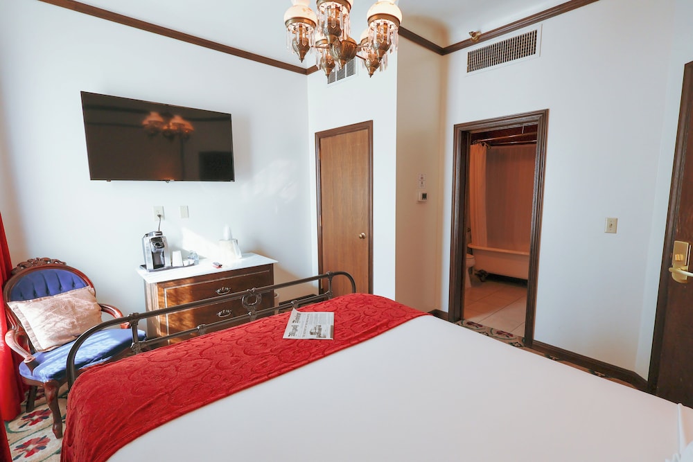 Mizpah Hotel - photo 22