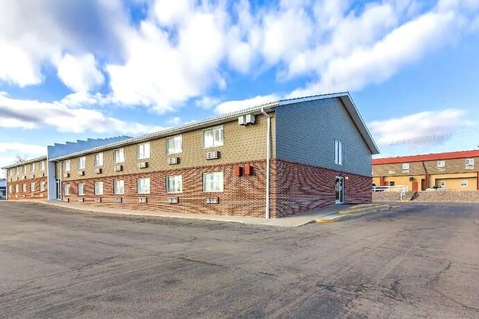 Sky Palace Inn & Suites Mccook - photo 8