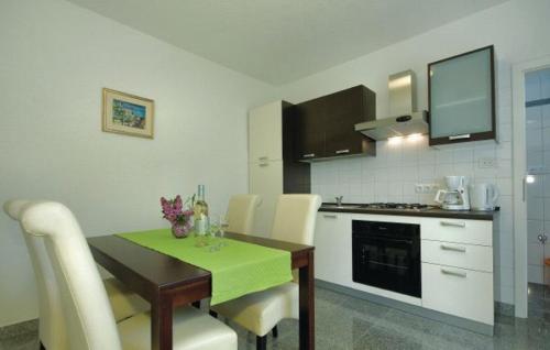 Cool & charming apartment — 4-Star Luxury Hotel in Novi Vinodolski, Croatia