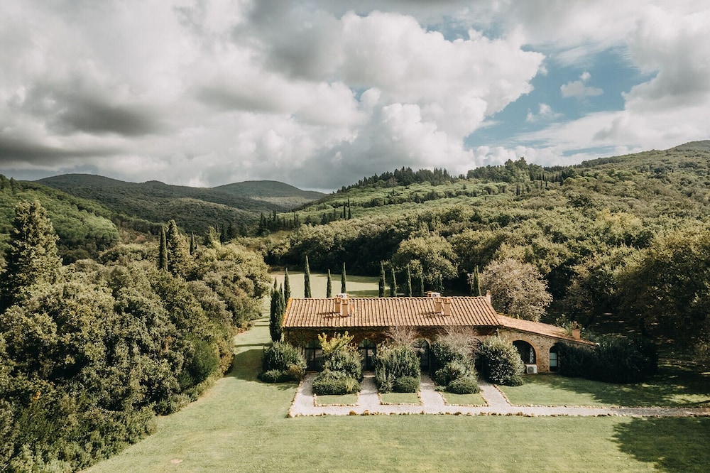 Ginestriccio — 4-Star Luxury Hotel in Bibbona, Italy