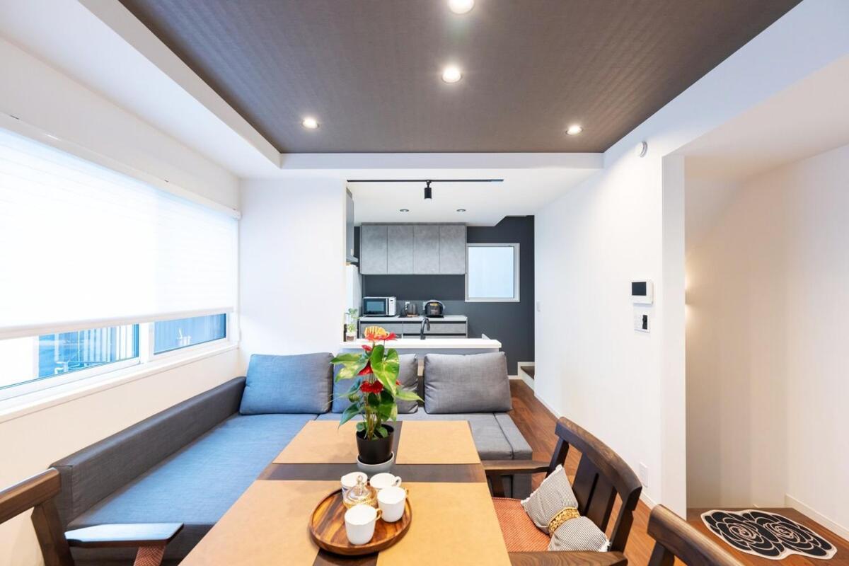 Newly Built 3 Story House in the Heart of Tokyo Easy Access to Airports Skytree — 4-Star Luxury Hotel in Tokyo, Japan