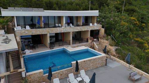 Suites Castello — Bar — photo 4