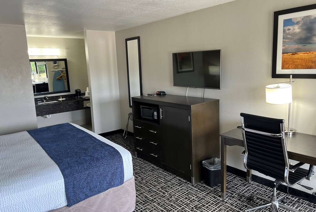 Days Inn by Wyndham Grove - photo 6