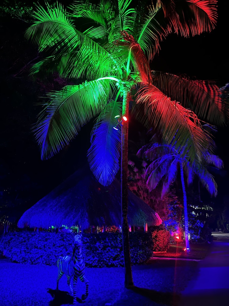 Sunset Cove Beach Resort - photo 196