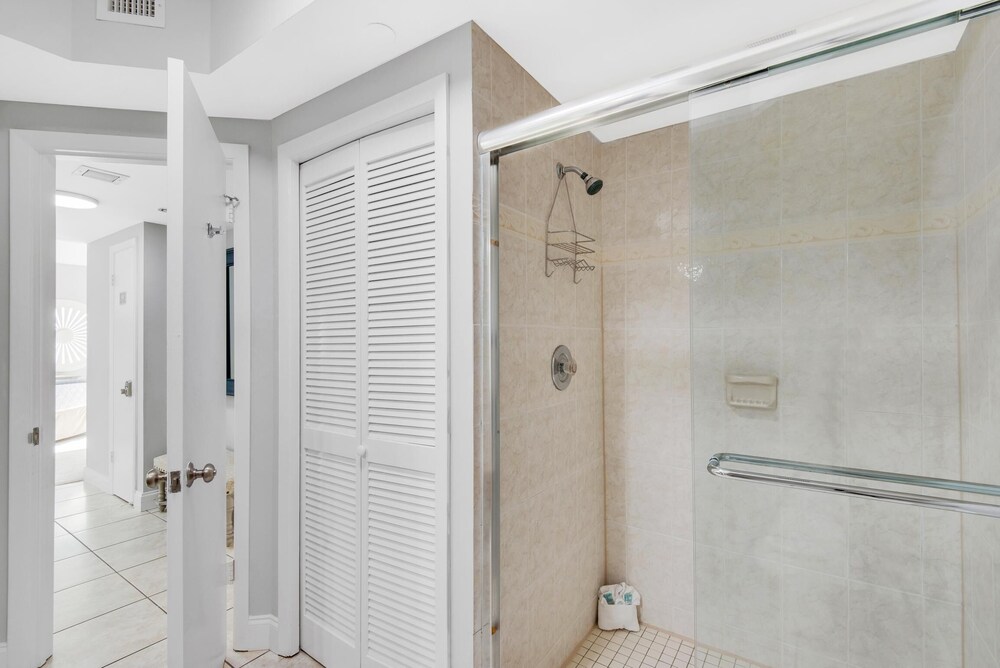 Surfside Resort #503 - photo 17