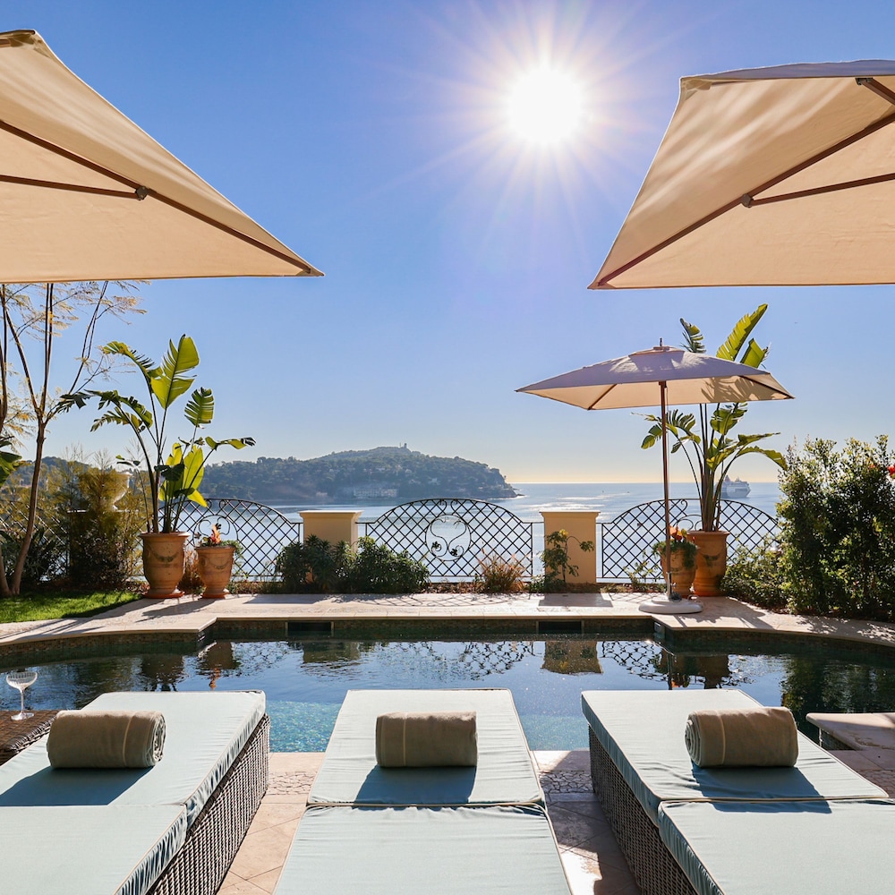 Villa Soleil Riviera — 4-Star Luxury Hotel in Villefranche-Sur-Mer, France