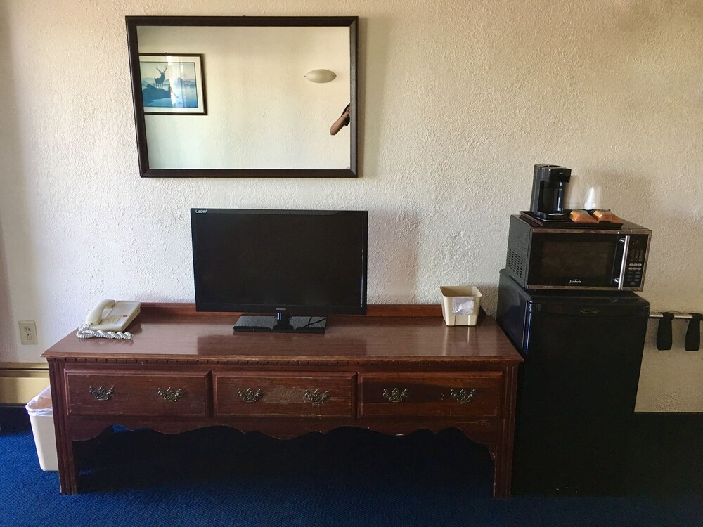 Thumb Heritage Inn - photo 26