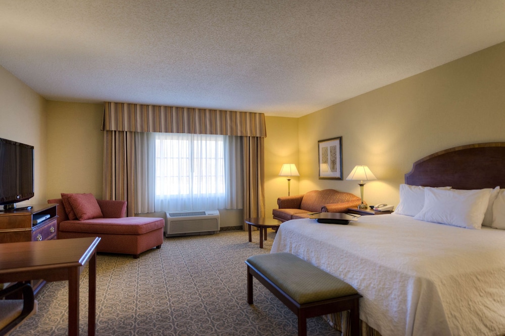 Hampton Inn & Suites Vicksburg - photo 31
